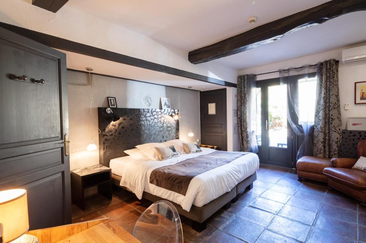 Casa9 Hotel Thuir Eksteriør billede