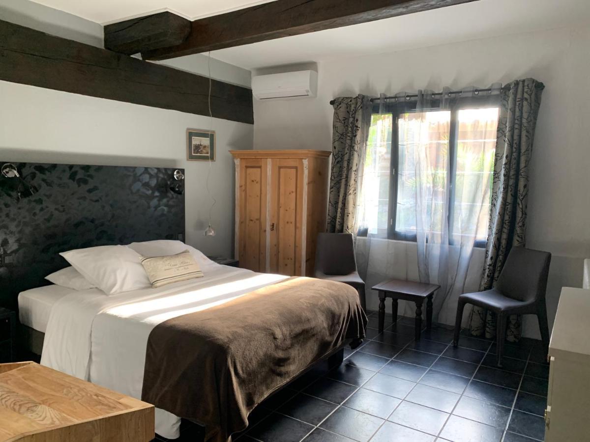 Casa9 Hotel Thuir Eksteriør billede
